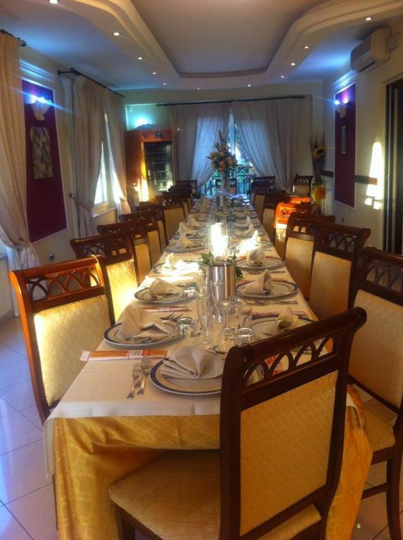 Cridda Hotel & Restaurant ジッツェリーア エクステリア 写真