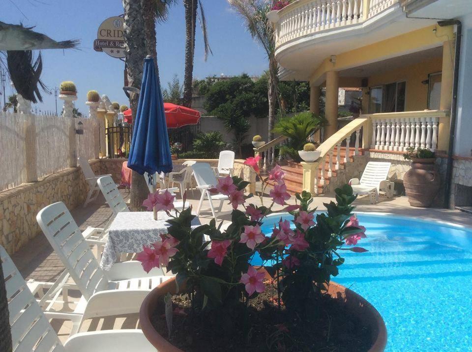 Cridda Hotel & Restaurant ジッツェリーア エクステリア 写真